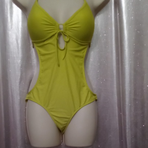 One piece bikini - Picture 4 of 6